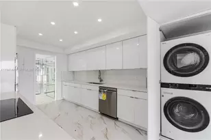 1800 NE 114th St, Miami, FL 33181 - Photo 13