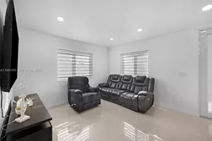 25265 SW 133rd Ave, Homestead, FL 33032 - Photo 5