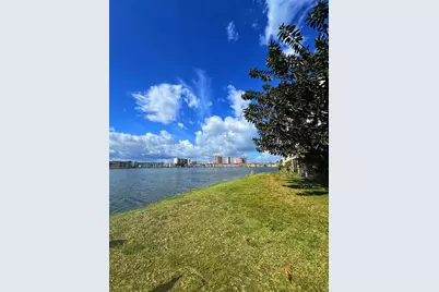 1670 NE 191st St #403-3, Miami, FL 33179 - Photo 1