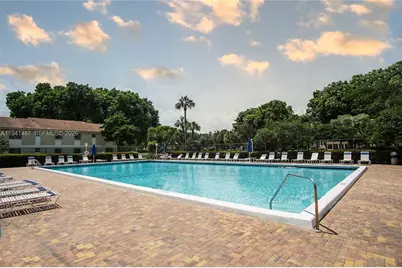 403 Gardens Dr #201, Pompano Beach, FL 33069 - Photo 19