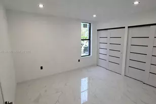 1644 NW 8th Terrace, Miami, FL 33125 - Photo 9