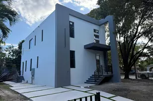 1644 NW 8th Terrace, Miami, FL 33125 - Photo 3