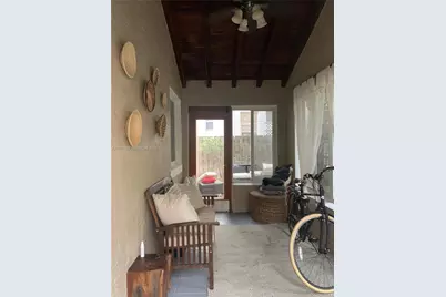 329 W 28th St, Miami Beach, FL 33140 - Photo 25