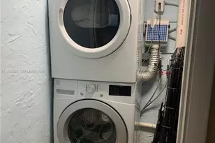 329 W 28th St, Miami Beach, FL 33140 - Photo 19