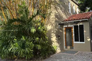 329 W 28th St, Miami Beach, FL 33140 - Photo 1