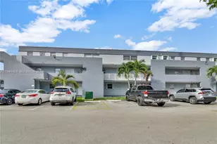 9371 Fontainebleau Blvd, Miami, FL 33172 - Photo 27