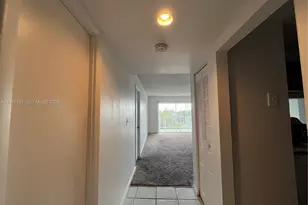 492 NW 165th St Rd, Miami, FL 33169 - Photo 7