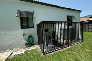 3050 SW 21st St, Miami, FL 33145 - Photo 11