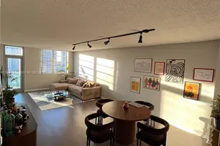 19390 Collins Ave, Sunny Isles Beach, FL 33160 - Photo 3