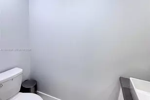 3567 W 110th Terrace, Hialeah, FL 33018 - Photo 13