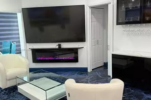 5121 W Oakland Park Blvd, Lauderdale Lakes, FL 33313 - Photo 5