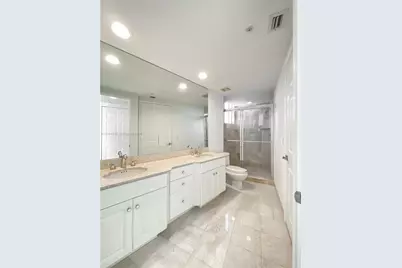 3370 NE 190 #615, Aventura, FL 33180 - Photo 9