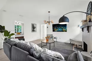 37 NW 47th St, Miami, FL 33127 - Photo 7