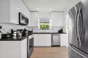 37 NW 47th St, Miami, FL 33127 - Photo 27