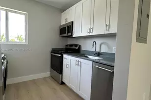 1101 NE 80th St, Miami, FL 33138 - Photo 15