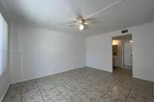 4354 NW 9th Ave, Deerfield Beach, FL 33064 - Photo 7