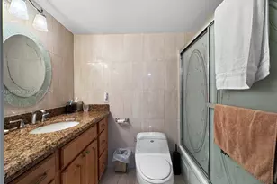 200 Diplomat Pkwy, Hallandale Beach, FL 33009 - Photo 17