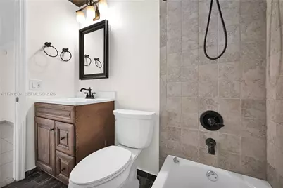 6560 SW 39th St, Miami, FL 33155 - Photo 9