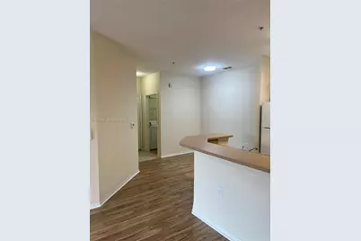 8201 Claire Ann Drive #102, Orlando, FL 32835 - Photo 9