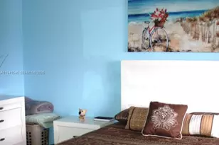 5290 W 21st Ct, Hialeah, FL 33016 - Photo 11