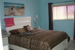 5290 W 21st Ct, Hialeah, FL 33016 - Photo 3