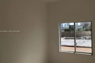 1063 SW 2nd St, Miami, FL 33130 - Photo 15