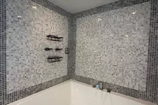 200 Biscayne Blvd Way, Miami, FL 33131 - Photo 7