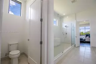 15821 SW 49th St, Southwest Ranches, FL 33331 - Photo 35