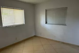 1111 SW 4th St, Fort Lauderdale, FL 33312 - Photo 9