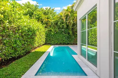 315 Santander Ave #311, Coral Gables, FL 33134 - Photo 27