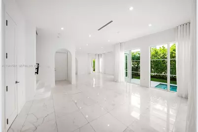 315 Santander Ave #311, Coral Gables, FL 33134 - Photo 13