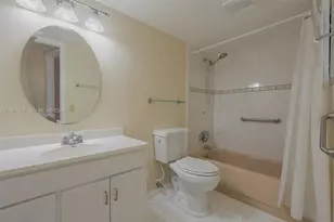 3581 Inverrary Dr, Lauderhill, FL 33319 - Photo 29