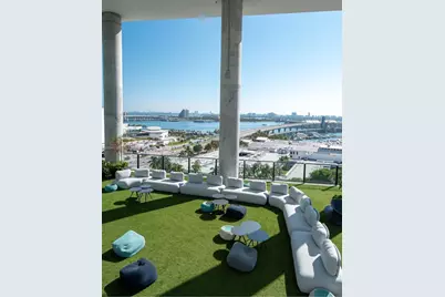 398 NE 5th St #1510, Miami, FL 33132 - Photo 5