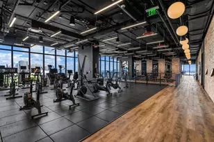 398 NE 5th St, Miami, FL 33132 - Photo 7