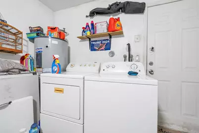 8423 NW 138th Ter #2804, Miami Lakes, FL 33016 - Photo 25