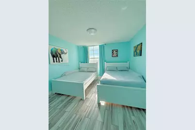 520 SE 5th Ave #2512, Fort Lauderdale, FL 33301 - Photo 3