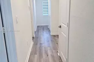 2418 SE 10th Ct, Homestead, FL 33035 - Photo 11