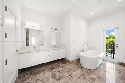 315 Santander Ave #311, Coral Gables, FL 33134 - Photo 13