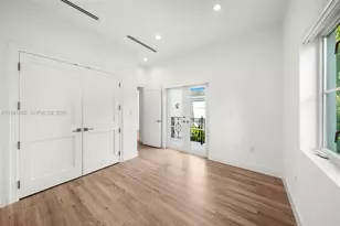 315 Santander Ave, Coral Gables, FL 33134 - Photo 47