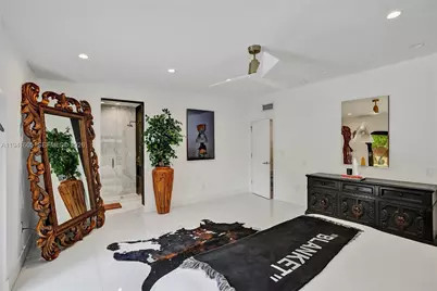 19130 NE 21st Ave, North Miami Beach, FL 33179 - Photo 43