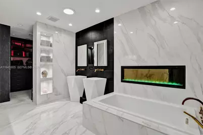 19130 NE 21st Ave, North Miami Beach, FL 33179 - Photo 37