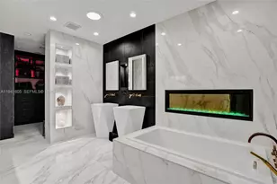 19130 NE 21st Ave, North Miami Beach, FL 33179 - Photo 37