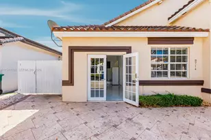 8714 NW 153rd Terrace, Miami Lakes, FL 33018 - Photo 27