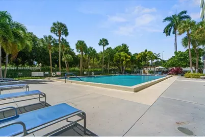 3200 Port Royale Dr N #705, Fort Lauderdale, FL 33308 - Photo 43