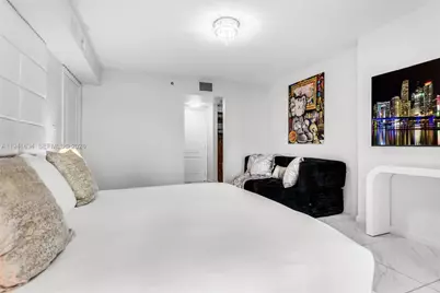 1200 Brickell Bay Dr #2807, Miami, FL 33131 - Photo 29