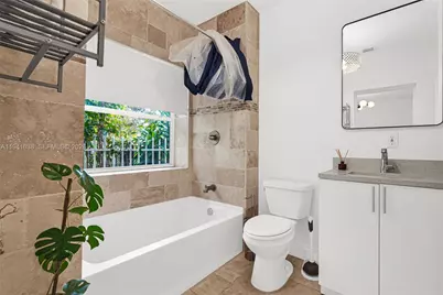 37 NW 47th St, Miami, FL 33127 - Photo 15