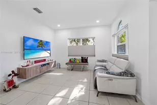 12763 SW 50th St, Miramar, FL 33027 - Photo 3