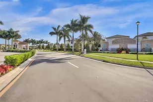 10025 W 32nd Ln, Hialeah, FL 33018 - Photo 47