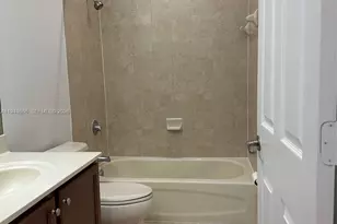 11501 NW 89th St, Doral, FL 33178 - Photo 13