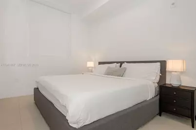 1030 15th St #214, Miami Beach, FL 33139 - Photo 17